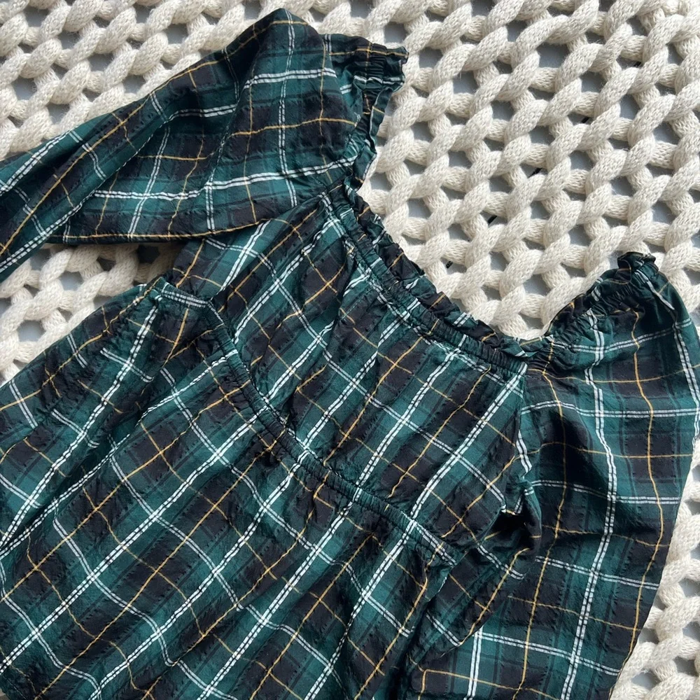 Old Navy 4T set of two NWOT holiday tops